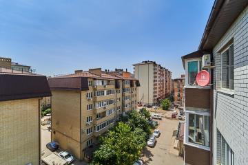 Фото №3: 1-комнатная квартира 37 м² - Краснодар, мкр. Музыкальный, ул. имени Сергея Есенина, 112