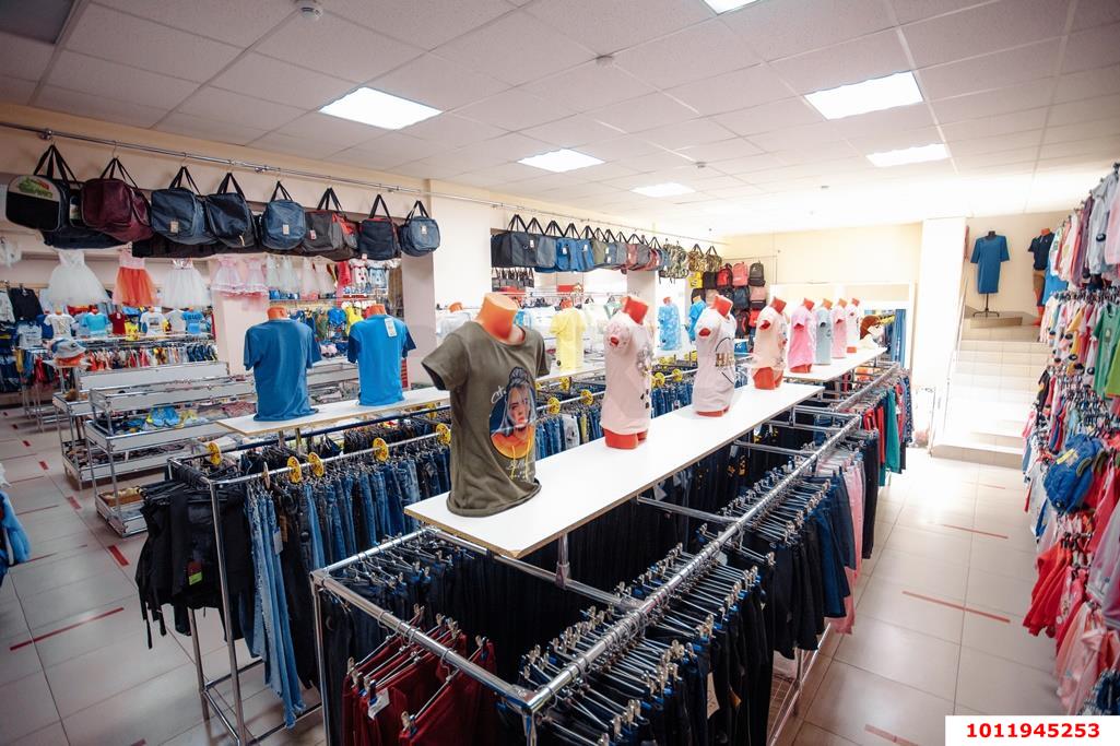 Фото №4: Коммерция 814 м² - Брюховецкая, ул. Красная, 198