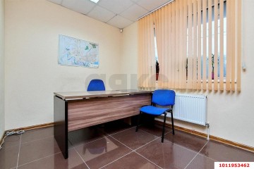 Фото №2: Торговое помещение 80 м² - Краснодар, мкр. Центральный, ул. Промышленная, 19