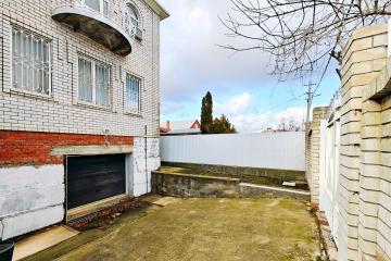 Фото №3: Коммерция 375 м² - Краснодар, мкр. Музыкальный, ул. имени Сергея Есенина