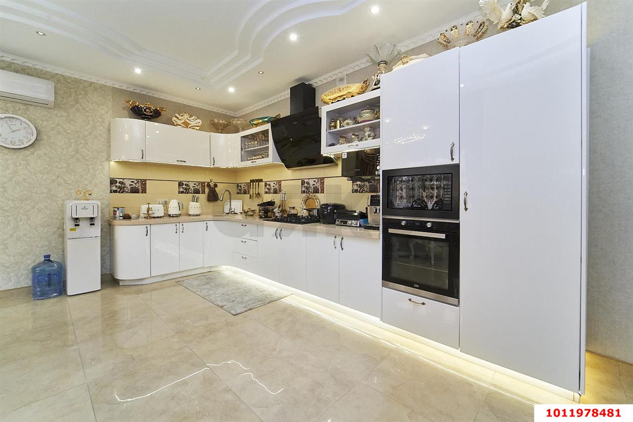 Фото №4: Дом 374 м² + 4.4 сот. - Краснодар, Сельскохозяйственный Институт, мкр. Западный внутригородской округ, ул. Смоленская, 56