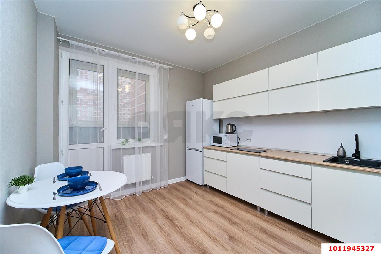 Фото №2: 1-комнатная квартира 35 м² - Краснодар, Прикубанский внутригородской округ, мкр. жилой комплекс Самолёт, ул. Западный Обход, 39/2