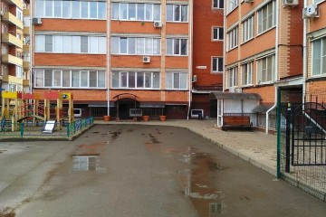 Фото №3: 2-комнатная квартира 63 м² - Российский, мкр. Прикубанский внутригородской округ, ул. Тепличная