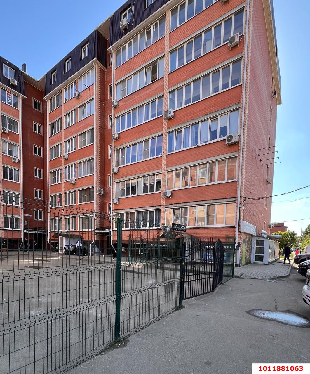 Фото №2: 2-комнатная квартира 63 м² - Российский, мкр. Прикубанский внутригородской округ, ул. Тепличная