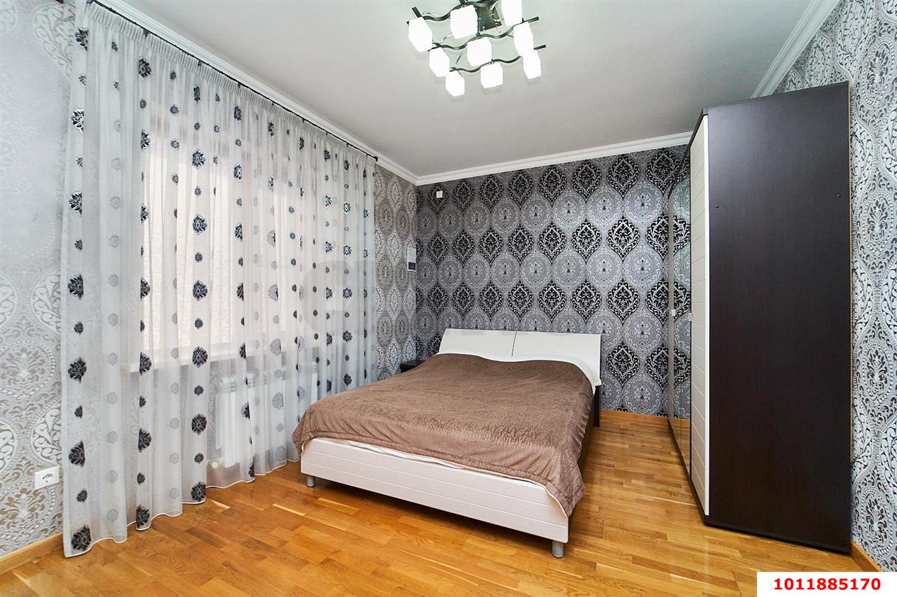 Фото №9: Дом 256 м² + 8 сот. - Краснодар, Северный, ул. Большевистская, 263