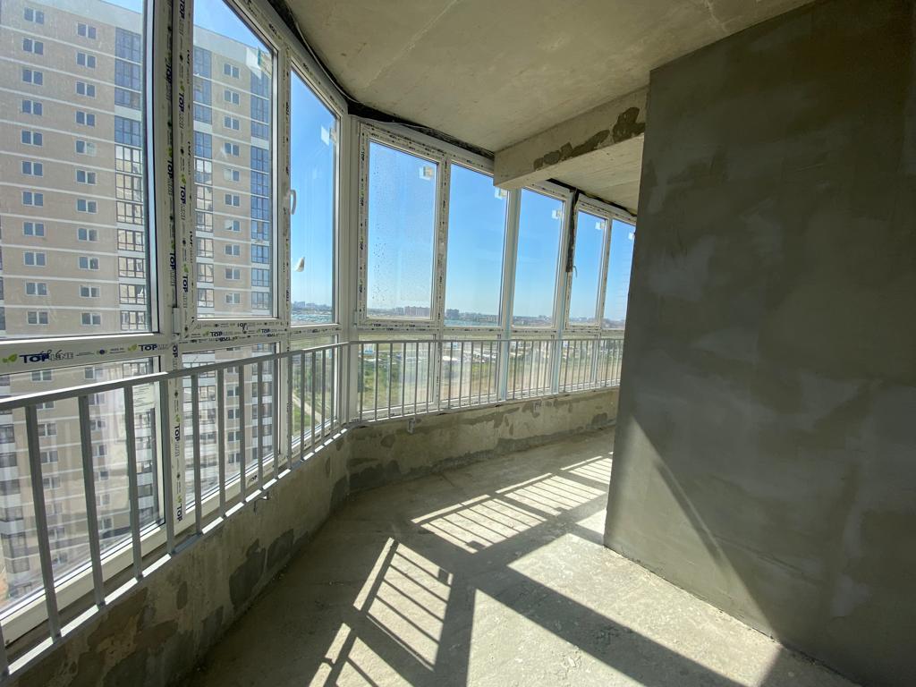 Фото №1: 2-комнатная квартира 57 м² - Краснодар, Россинского, Прикубанский внутригородской округ, мкр. жилой комплекс Титаны, б-р Адмирала Пустошкина, 11