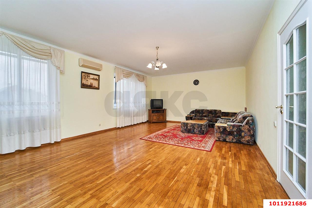 Фото №7: 4-комнатная квартира 150 м² - Краснодар, Центральный, ул. Чкалова, 11