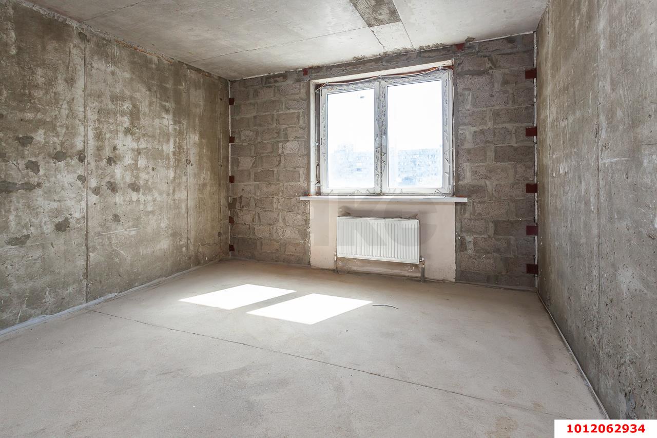 Фото №2: 2-комнатная квартира 65 м² - Краснодар, Центральный внутригородской округ, мкр. Центральный, ул. Фабричная, 4