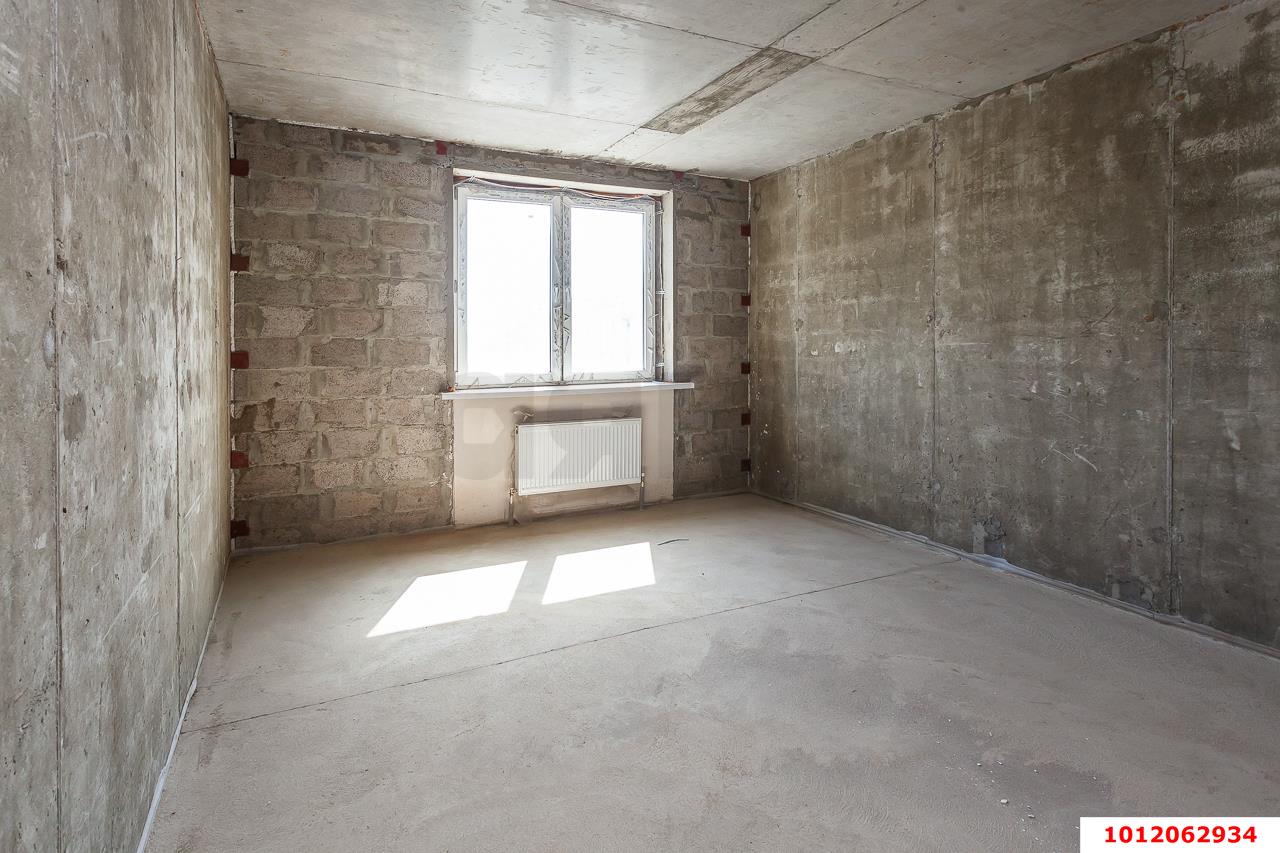 Фото №6: 2-комнатная квартира 65 м² - Краснодар, Центральный, ул. Фабричная, 4