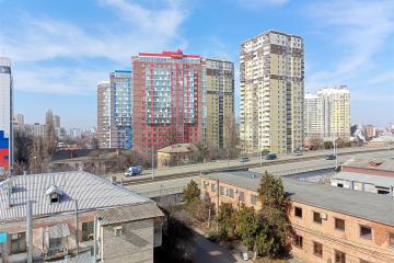 Фото №1: 2-комнатная квартира 61 м² - Краснодар, мкр. Центральный, ул. Фабричная, 4