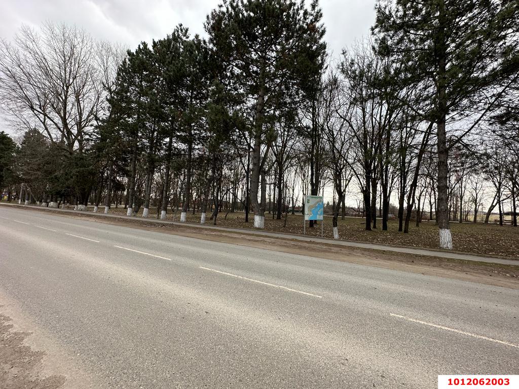 Фото №4: Коммерческая земля 65 сот. - Старокорсунская, Карасунский внутригородской округ, ул. Мира, 1