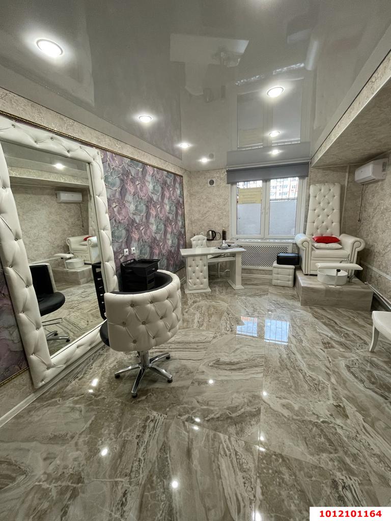 Фото №1: Торговое помещение 20 м² - Краснодар, Восточно-Кругликовский, ул. им. Героя Яцкова И.В., 20