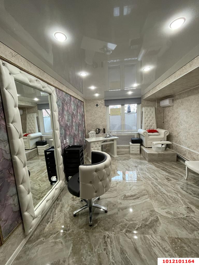 Фото №5: Торговое помещение 20 м² - Краснодар, Восточно-Кругликовский, ул. им. Героя Яцкова И.В., 20