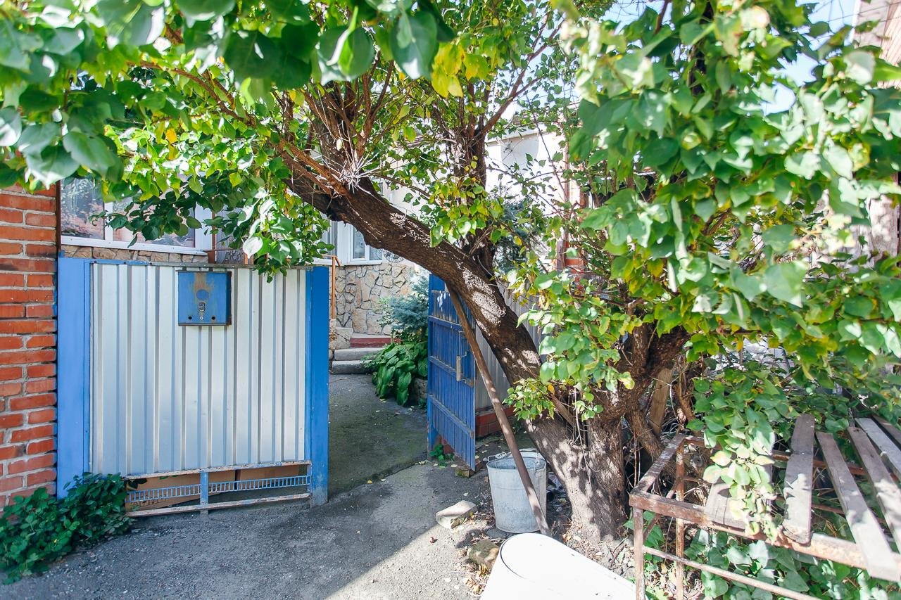 Фото №11: Дом 65 м² + 2 сот. - Краснодар, Западный внутригородской округ, мкр. Центральный, ул. Октябрьская, 84Г