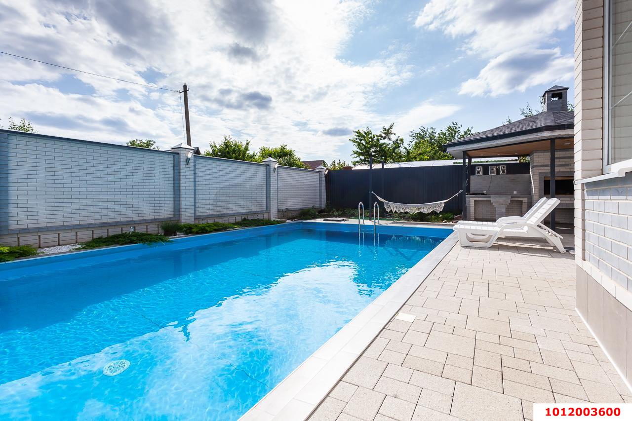 Фото №2: Дом 117 м² + 4.5 сот. - Динская, мкр. Солнечный, ул. Автомобилистов, 29