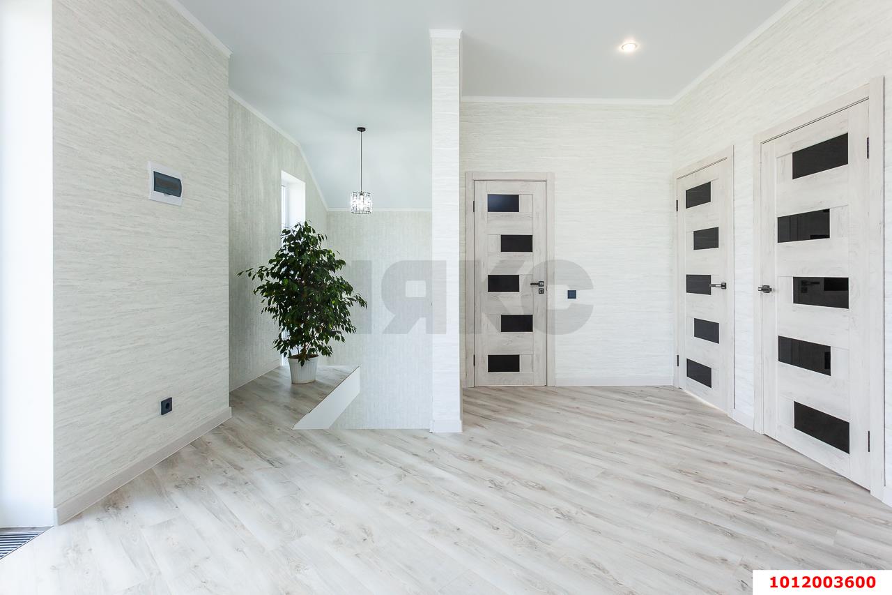 Фото №7: Дом 117 м² + 4.5 сот. - Динская, мкр. Солнечный, ул. Автомобилистов, 29