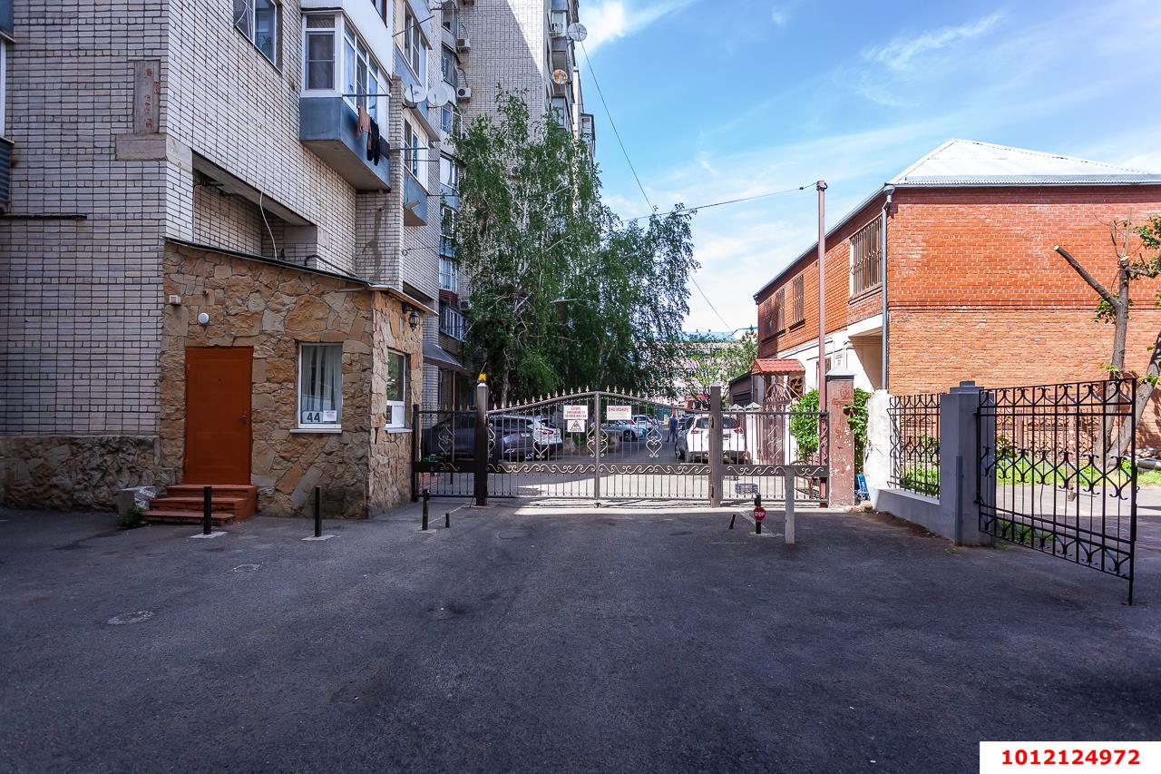 Фото №18: 3-комнатная квартира 68 м² - Краснодар, Центральный, ул. Октябрьская, 44