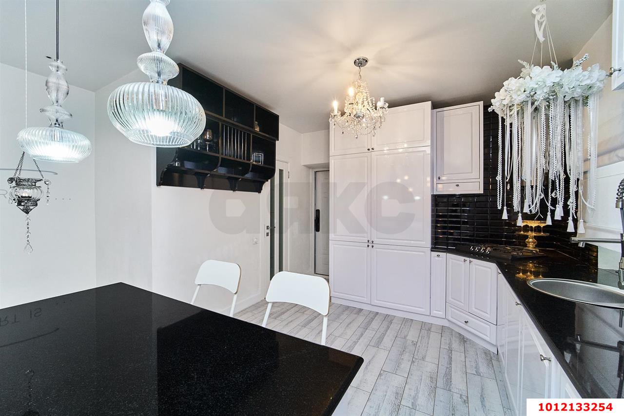 Фото №2: 2-комнатная квартира 37 м² - Краснодар, ул. Каляева, 43