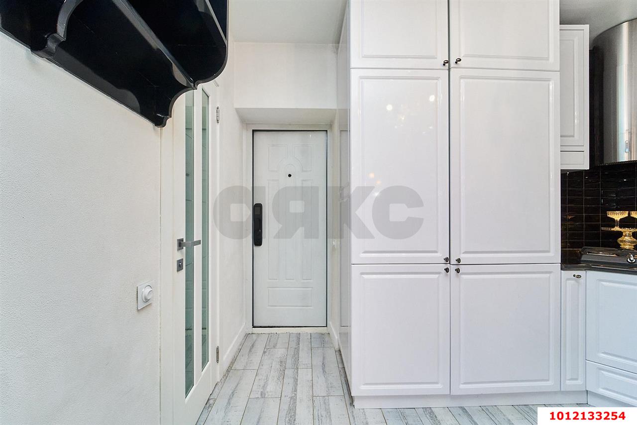 Фото №14: 2-комнатная квартира 37 м² - Краснодар, Сельскохозяйственный Институт, ул. Каляева, 43