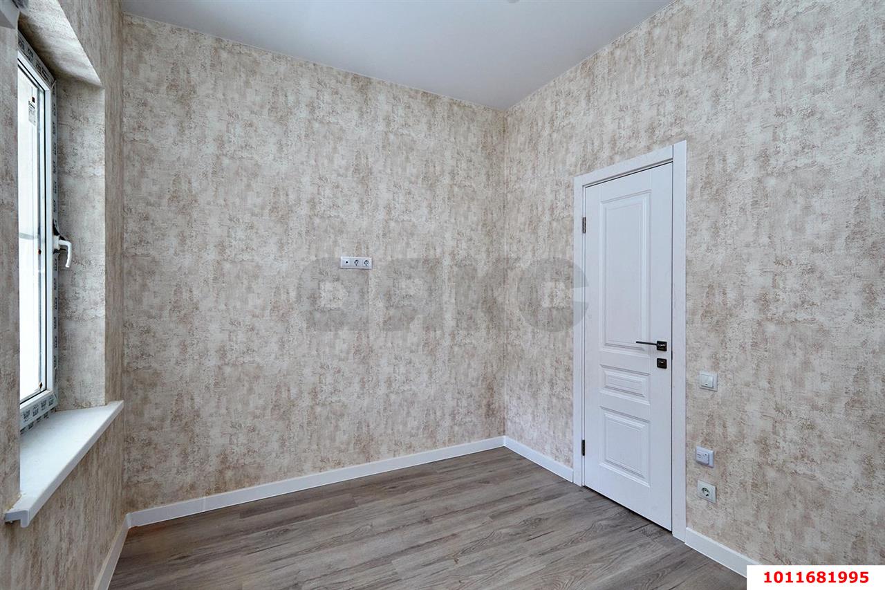 Фото №8: 2-комнатная квартира 42 м² - Краснодар, Западный внутригородской округ, мкр. Центральный, ул. Октябрьская, 161