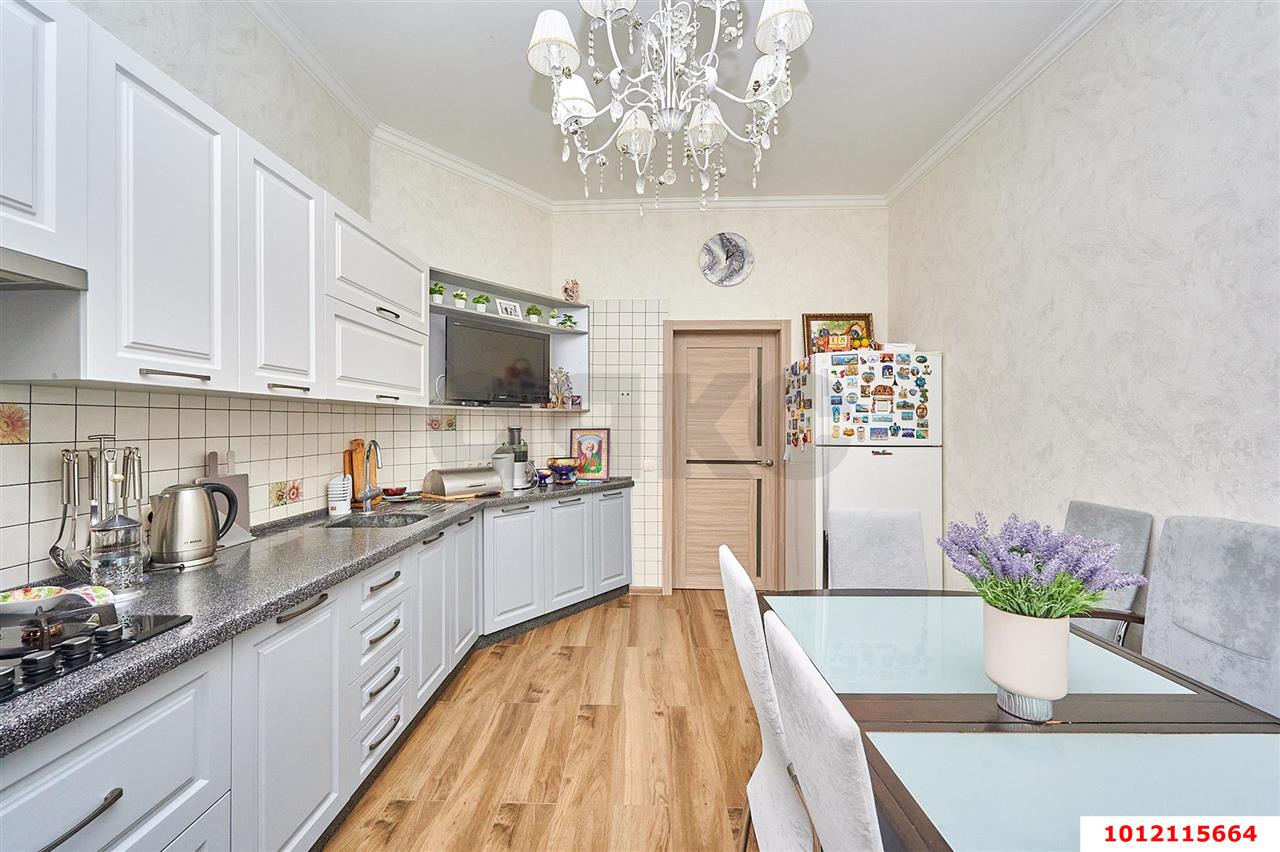 Фото №6: Дом 192 м² + 3 сот. - Краснодар, Прикубанский внутригородской округ, Калинино, мкр. Завод Радиоизмерительных Приборов, б-р Строителей, 131