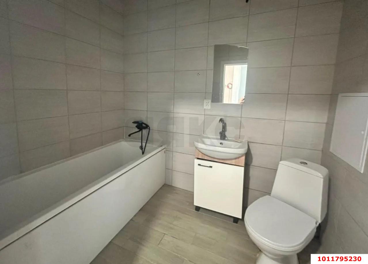 Фото №4: 1-комнатная квартира <span class="whitespace-nowrap">43 м²</span>, <span class="whitespace-nowrap">8/24 эт.</span> - Краснодар, Прикубанский внутригородской округ, квартал Доброта, мкр. Любимово, 16