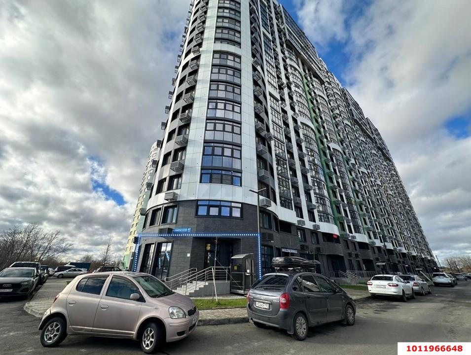 Фото №3: Коммерция 40 м² - Краснодар, Карасунский внутригородской округ, мкр. жилой комплекс Фреш, ул. имени Валерия Гассия, 4/7к2