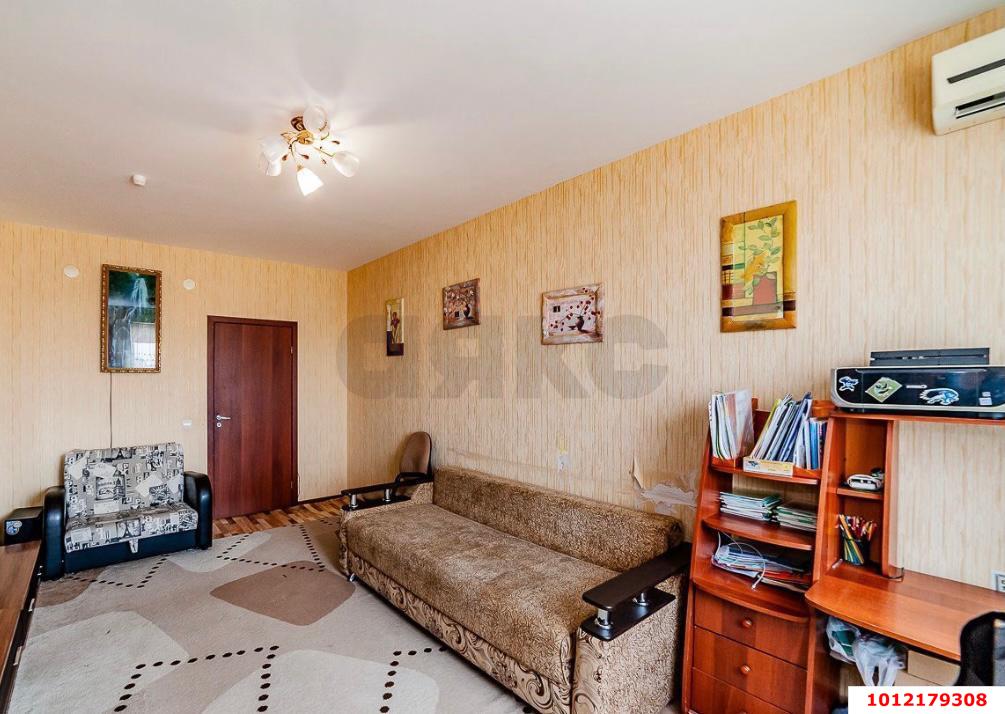 Фото №4: 2-комнатная квартира 73 м² - Краснодар, Прикубанский внутригородской округ, мкр. имени Маршала Жукова, ул. Александра Покрышкина, 4/4