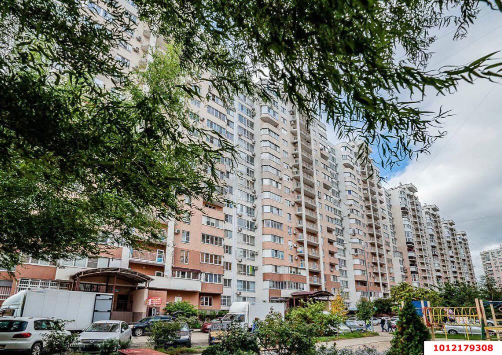 Фото №13: 2-комнатная квартира 73 м² - Краснодар, Прикубанский внутригородской округ, мкр. имени Маршала Жукова, ул. Александра Покрышкина, 4/4