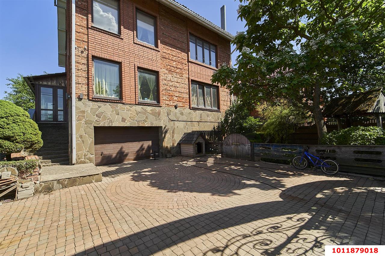 Фото №12: Дом 331 м² + 8 сот. - Краснодар, Сады Калинина, ул. Голубиная, 6