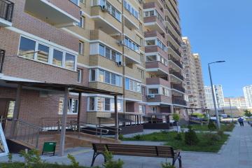 Фото №3: 2-комнатная квартира 58 м² - Краснодар, мкр. жилой комплекс Бауинвест, ул. Героев-Разведчиков, 11/5