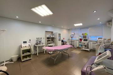 Фото №4: Дом 404 м² - Краснодар, мкр. Фестивальный, ул. Карла Маркса, 45