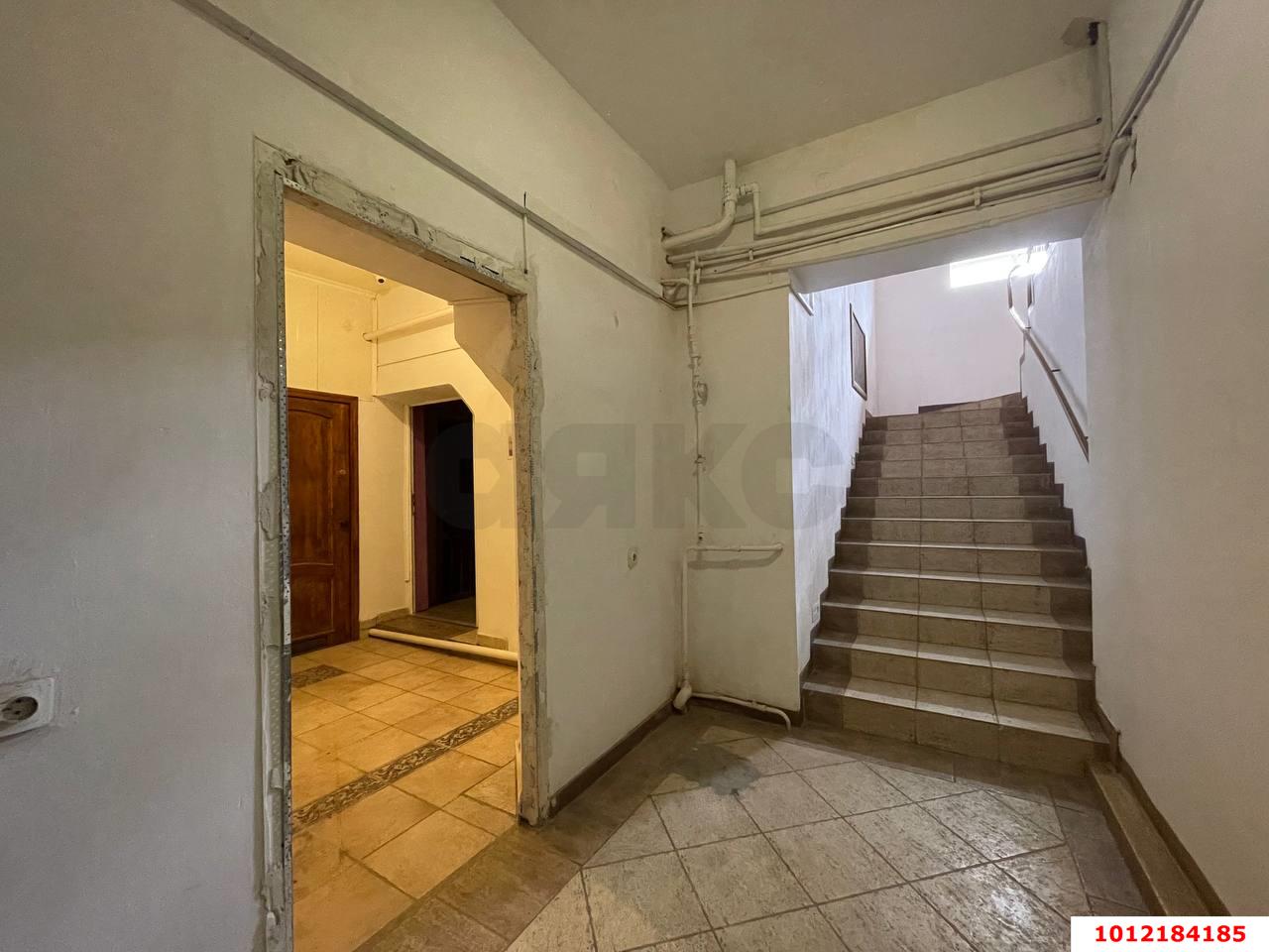 Фото №5: Дом 404 м² + 6 сот. - Краснодар, Западный внутригородской округ, Кожзавод, мкр. Фестивальный, ул. Карла Маркса, 45