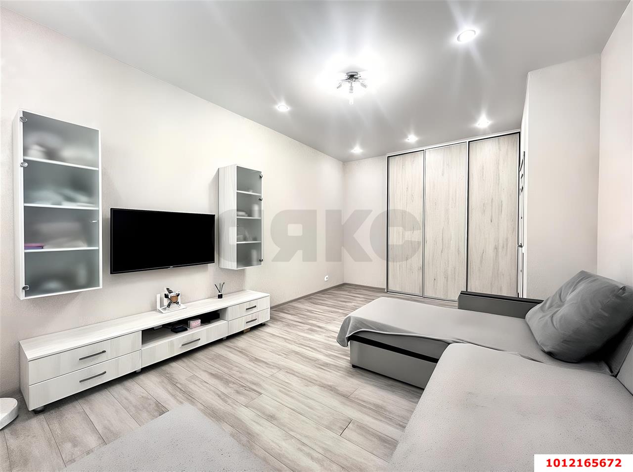 Фото №1: 1-комнатная квартира 40 м² - Краснодар, Гидростроителей, ул. Гидростроителей, 59/2