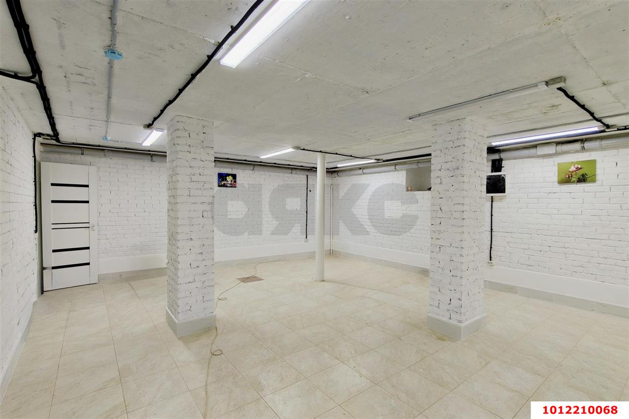 Фото №3: Офисное помещение 80 м² - Краснодар, Центральный внутригородской округ, мкр. Табачная Фабрика, ул. МОПР, 22