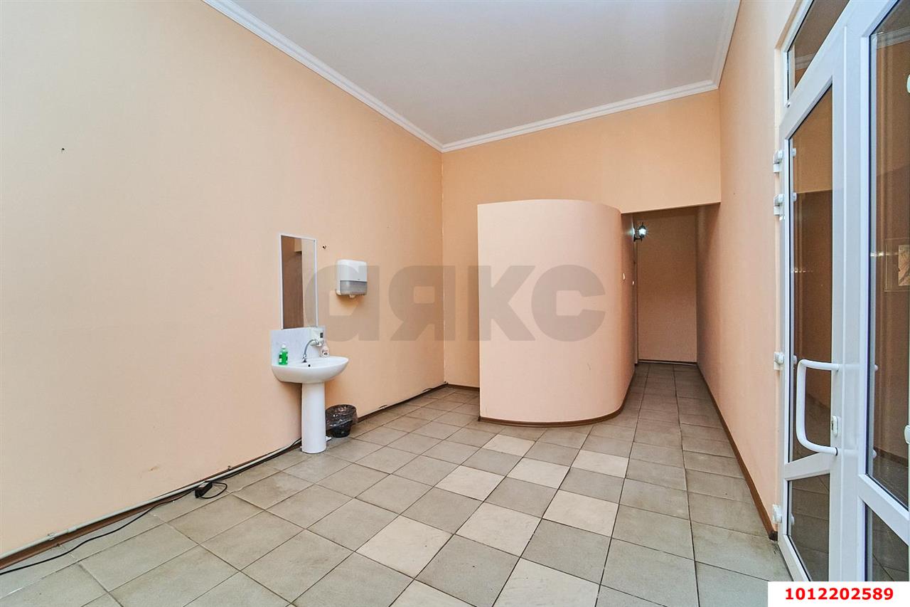 Фото №16: Отдельное здание <span class="whitespace-nowrap">450 м²</span>, <span class="whitespace-nowrap">1/1 эт.</span> - Елизаветинская, мкр. Прикубанский внутригородской округ, ул. Набережная, 1