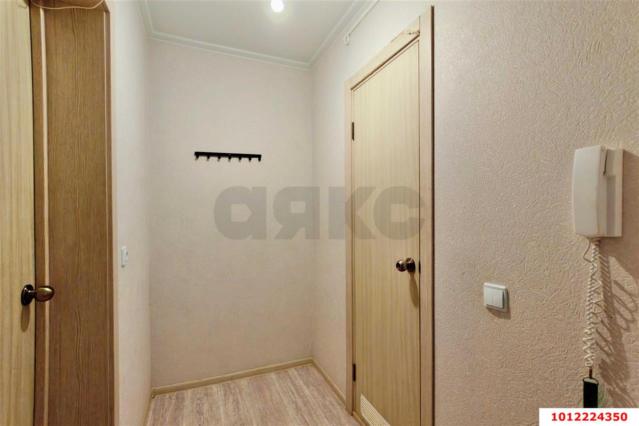 Фото №6: Студия <span class="whitespace-nowrap">30 м²</span>, <span class="whitespace-nowrap">14/16 эт.</span> - Краснодар, Прикубанский внутригородской округ, Восточный, мкр. жилой комплекс Квартал № 6, ул. имени 75-летия Победы, 26