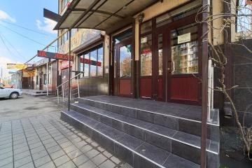 Фото №1: Коммерция 550 м² - Краснодар, мкр. Школьный, ул. Школьная, 42