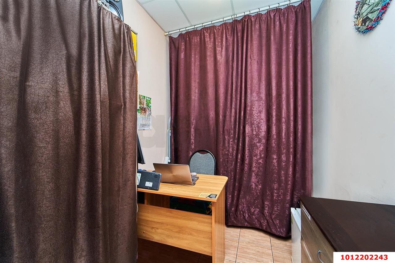 Фото №19: Отдельное здание 550 м² - Краснодар, Школьный, ул. Школьная, 42