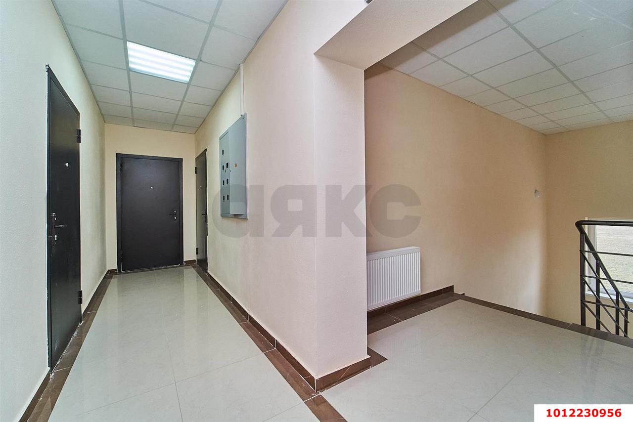 Фото №4: 1-комнатная квартира 38 м² - Новая Адыгея, жилой комплекс Мега, ул. Бжегокайская, 90/5к2