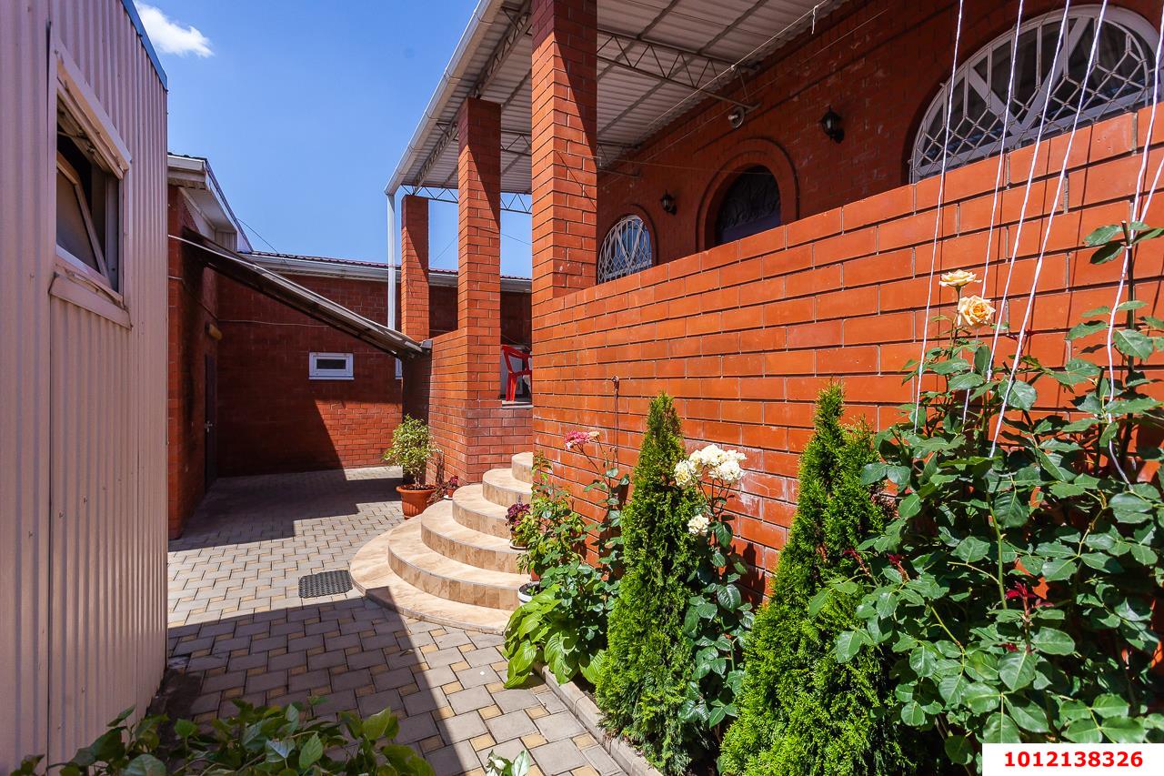 Фото №26: Дом 363 м² + 7.95 сот. - Краснодар, Прикубанский внутригородской округ, Завод Радиоизмерительных Приборов, п. Калинино, ул. Уссурийская, 1/1