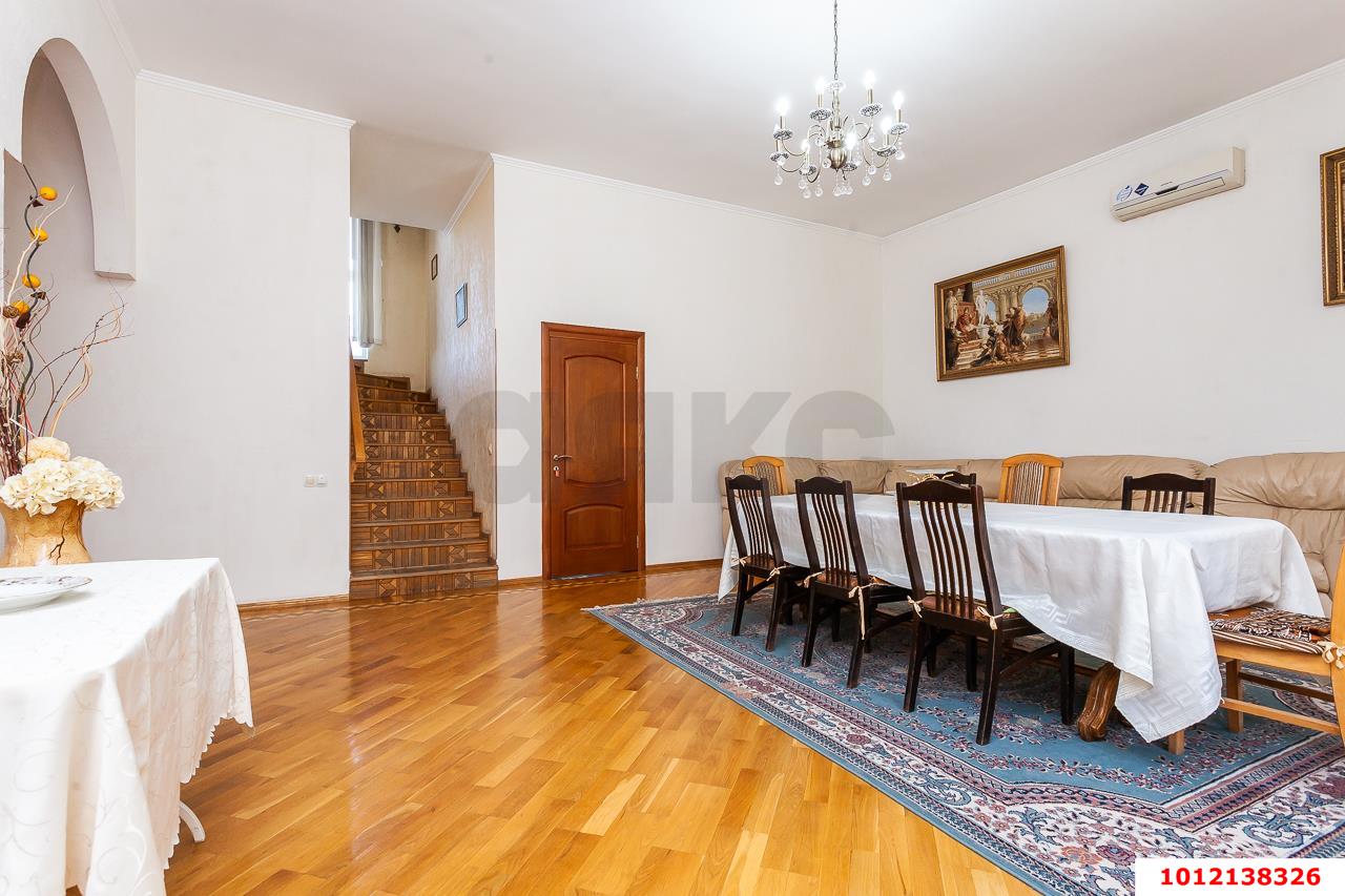 Фото №5: Дом 363 м² + 7.95 сот. - Краснодар, Прикубанский внутригородской округ, Завод Радиоизмерительных Приборов, п. Калинино, ул. Уссурийская, 1/1