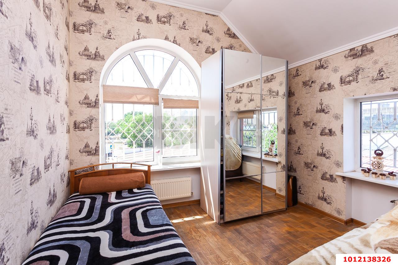 Фото №15: Дом 363 м² + 7.95 сот. - Краснодар, Прикубанский внутригородской округ, Завод Радиоизмерительных Приборов, п. Калинино, ул. Уссурийская, 1/1