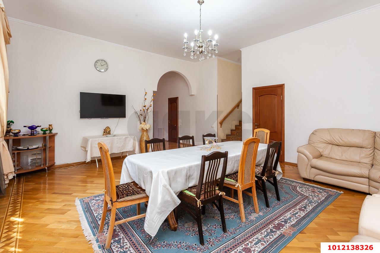 Фото №4: Дом 363 м² + 7.95 сот. - Краснодар, Прикубанский внутригородской округ, Завод Радиоизмерительных Приборов, п. Калинино, ул. Уссурийская, 1/1