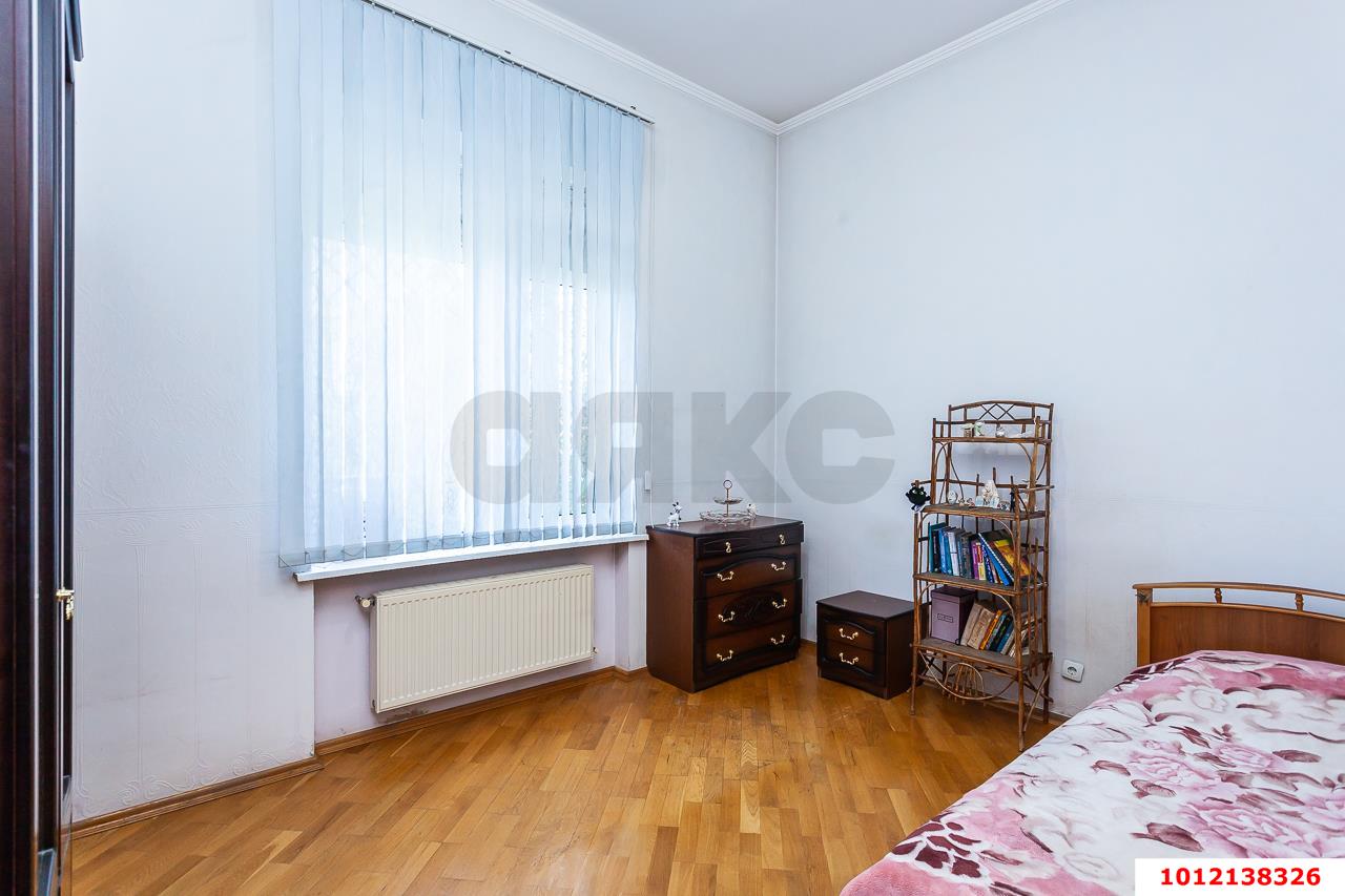 Фото №10: Дом 363 м² + 7.95 сот. - Краснодар, Прикубанский внутригородской округ, Завод Радиоизмерительных Приборов, п. Калинино, ул. Уссурийская, 1/1