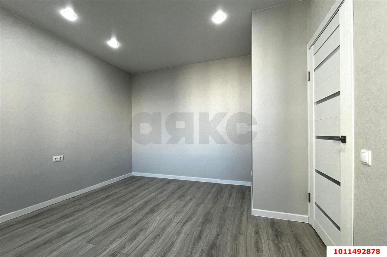 Фото №2: 1-комнатная квартира 38 м² - Краснодар, жилой комплекс Южане, ул. Даниила Смоляна, 65к2