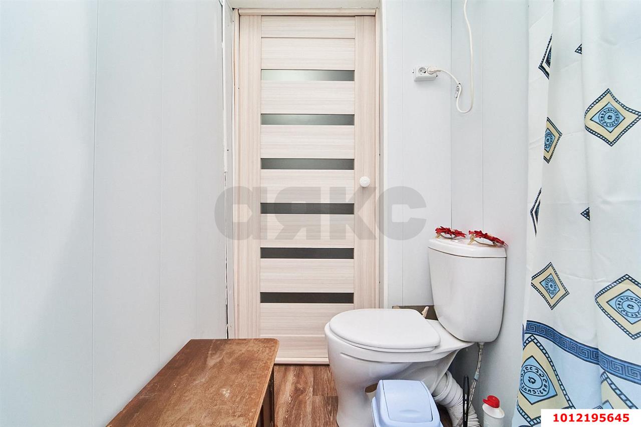 Фото №9: 2-комнатная квартира 33 м² - Краснодар, Центральный, ул. Ленина, 13