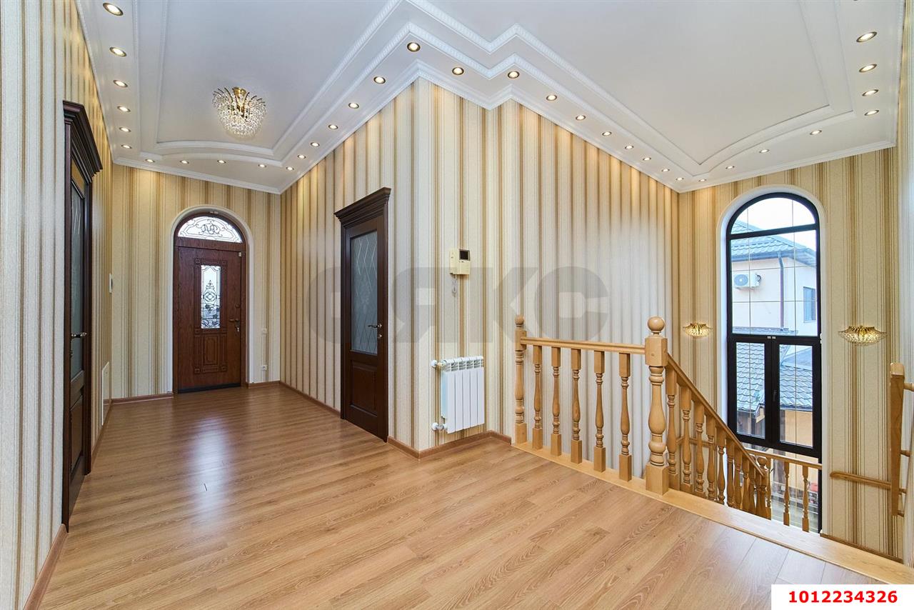 Фото №27: Дом 386 м² + 10.75 сот. - Краснодар, Прикубанский внутригородской округ, Калинино, мкр. Завод Радиоизмерительных Приборов, ул. Семигорская, 22