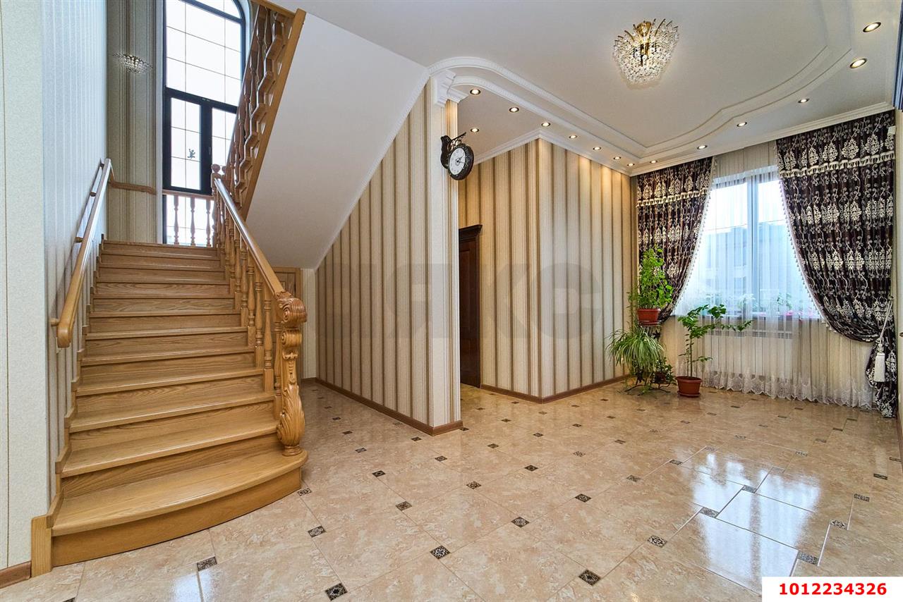 Фото №26: Дом 386 м² + 10.75 сот. - Краснодар, Прикубанский внутригородской округ, Калинино, мкр. Завод Радиоизмерительных Приборов, ул. Семигорская, 22