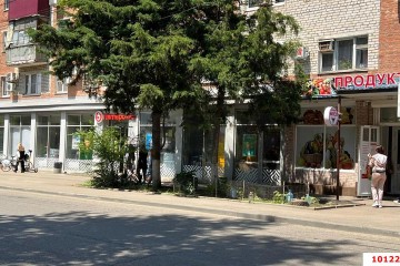 Фото №5: Торговое помещение 303 м² - Краснодар, мкр. Западный внутригородской округ, ул. Фёдора Лузана, 13